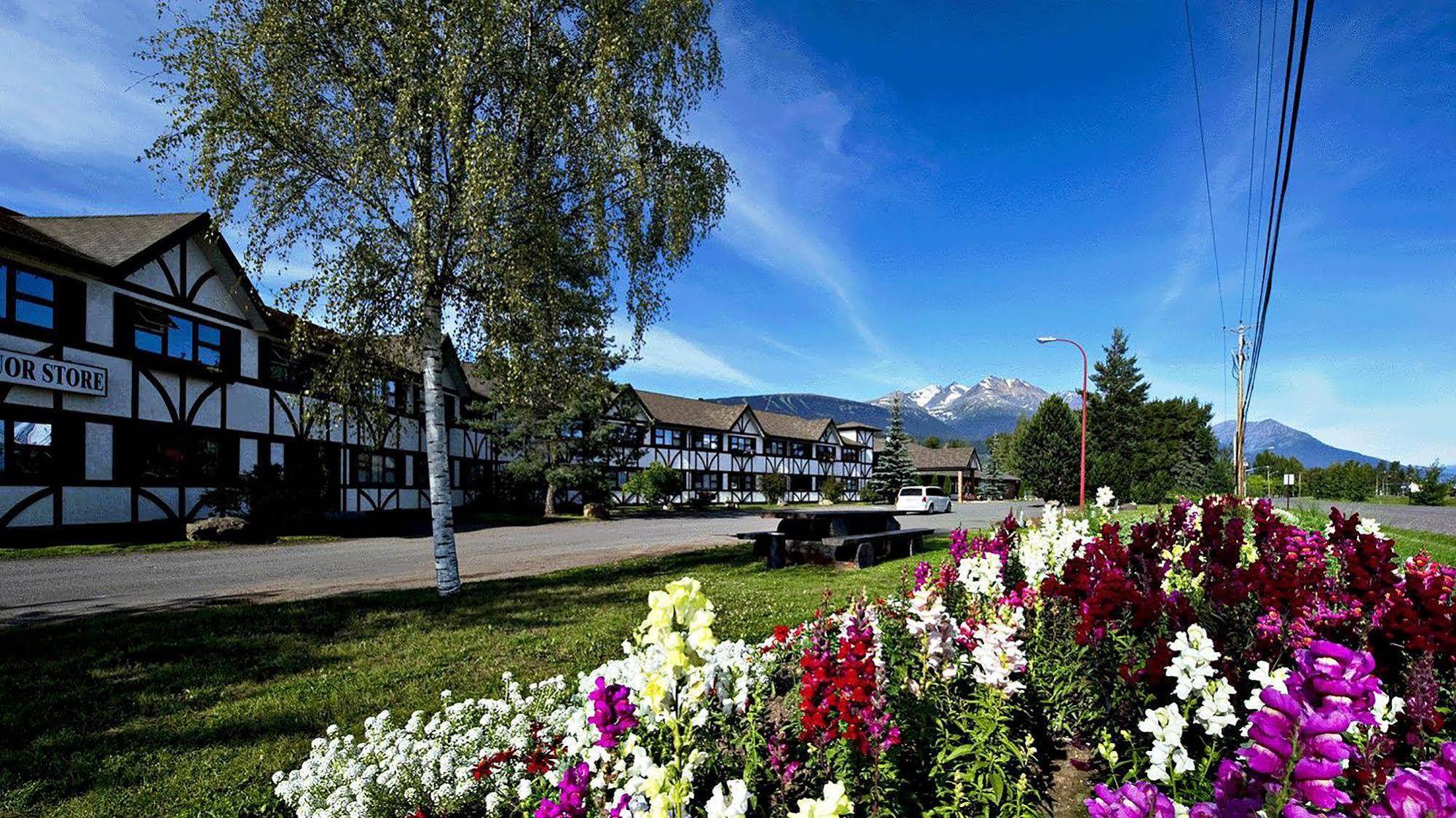 Prestige Hudson Bay Lodge & Conference Centre, Worldhotels Crafted Collection Smithers Exterior photo